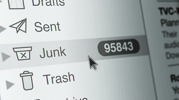 Junk email inbox with 95843 spam emails